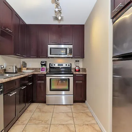 Dharma Home Suites South Miami At Red Road Commons-2