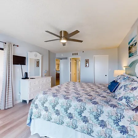 Reef Club 306-3