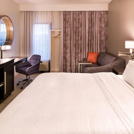 Hampton Inn & Suites Orlando-East Ucf-2