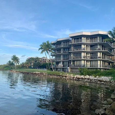 Leaward Isle Island Retreat-3