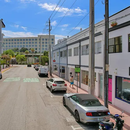 Sobe Monarch 2 - 2 Bedroom 2 Bathroom Apts - 2 Independent 1 Bedrooms Apts-3