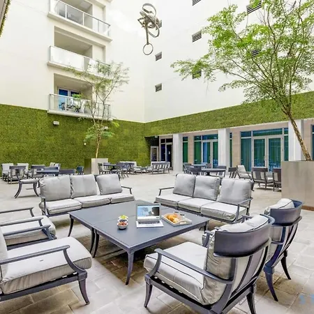 Lovely Apartment - Rooftop Pool - Hollywood Beach-2