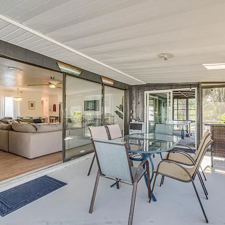 Riverfront Home With Boat Dock And Kayaks!-3