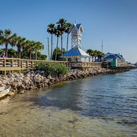 South Bay Inn 4-2