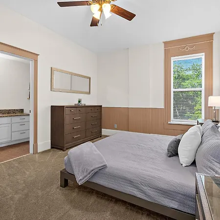 The Ray - 2Nd Floor Historic Condo- Minutes Walk To Downtown-3