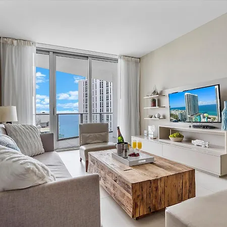 Beachside Contemporary Residence In Lyfe-3
