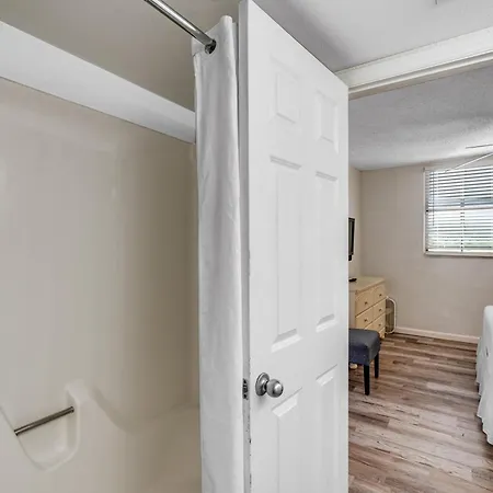 Kwss403 Sunrise Suites Tierra Bomba Suite #403-3