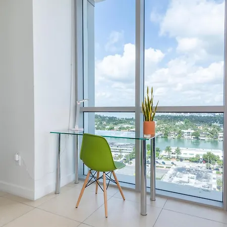 Bluebird Suites Monte Carlo Miami Beach-2