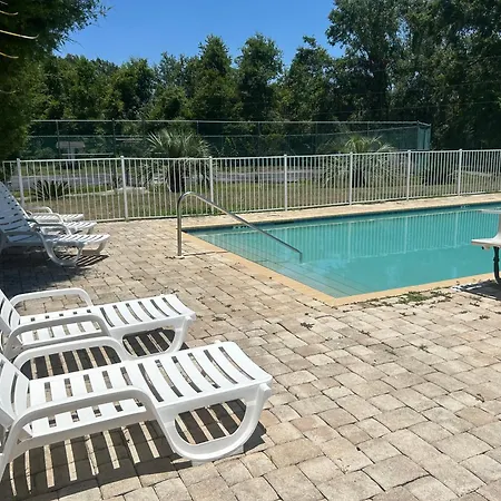 Deerwood Inn & Madison Campground-2