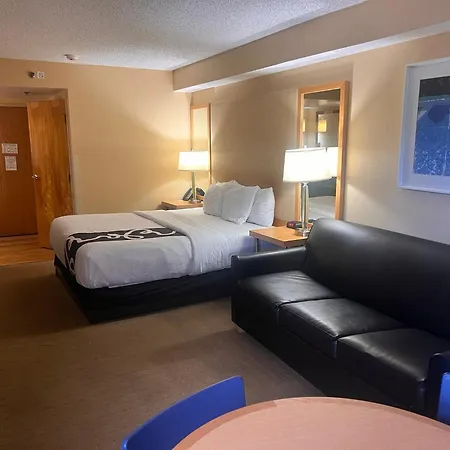 La Quinta By Wyndham West Palm Beach Airport-2