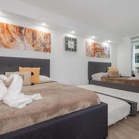 High Rise Brickell Modern Studio-2