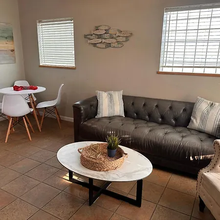 Seaside Bungalow-3