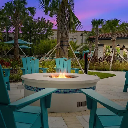 Spacious Vista Cay Condo, Near Resort Pool-2