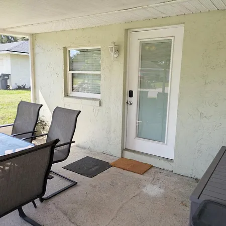 Private Entrance 1 Bd Guest Suite In Cypress Gardens Near Legoland-2