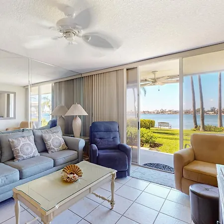 Boca Ciega Bay Resort #114-2