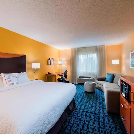 Fairfield Inn And Suites St Petersburg Clearwater-3