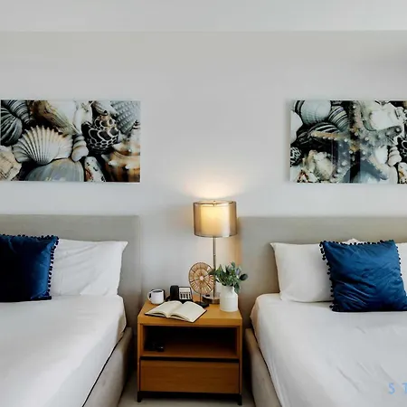 Beachwalk Resort, Views, Balcony, Studio-3
