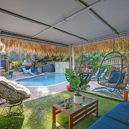 Kiki 3 - Men'S Clothing Optional Guest Houses-2