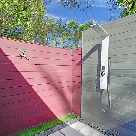 Kiki 1 - Men'S Clothing Optional Guest Houses-3