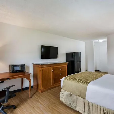Oyo Hotel Orlando Airport-3