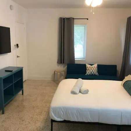 Broadwaysuites Downtown By Rocketstay-2