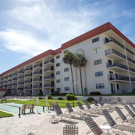 317 - Fantastic 3 Bedroom Oceanfront Corner-2