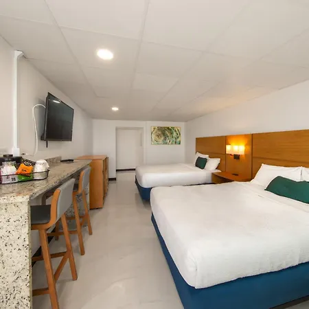 Chateau Beachfront Hotel, A By The Sea Resort-2