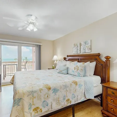 Beach Cottage 2202-3