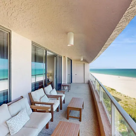 Crescent Beach Club II 6F-3