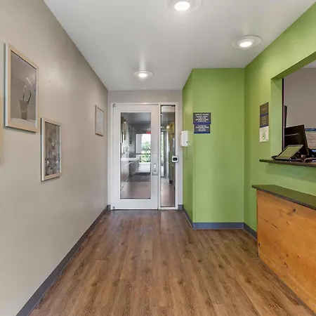 Studio 6 Extended Stay Fort Myers Fl-3