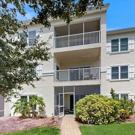 Dog-Friendly Vacation Home Close To The Beach With Pool & Screened Porch-3
