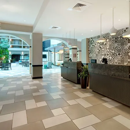 Embassy Suites By Hilton Jacksonville Baymeadows-3
