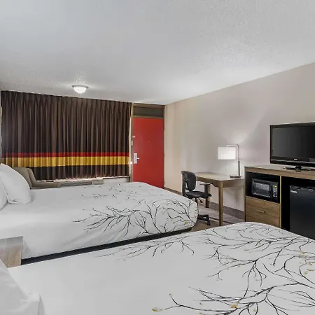 Rodeway Inn-2