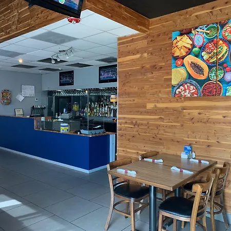 Days Inn By Wyndham Fort Lauderdale-Oakland Park Airport N-2