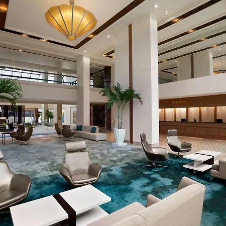 Hilton Miami Airport Blue Lagoon-2