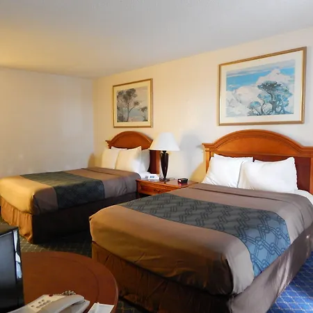 North Miami Beach Gardens Inn & Suites (Adults Only)-2