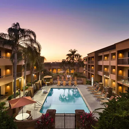 Courtyard By Marriott Fort Myers Cape Coral-3