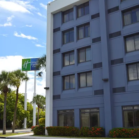 Holiday Inn Express & Suites Miami - Hialeah By Ihg-2