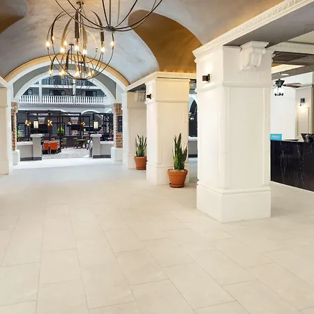 Embassy Suites By Hilton Orlando North-3
