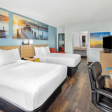 Days Inn By Wyndham Pensacola I-10-2