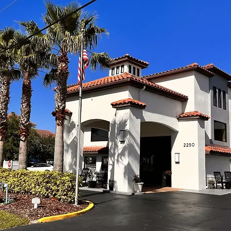 Quality Inn Daytona Speedway - I-95-2