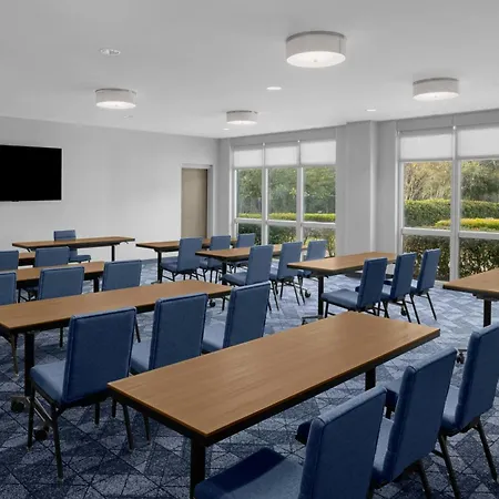 Courtyard By Marriott Orlando South/Grande Lakes Area-2