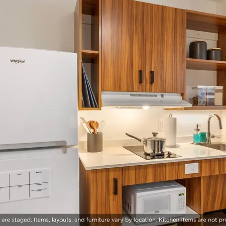 Uptown Suites Extended Stay Tampa Fl - Riverview-3