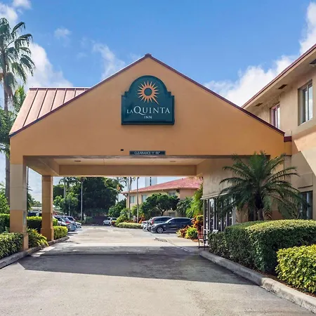 La Quinta By Wyndham Fort Lauderdale Pompano Beach-3