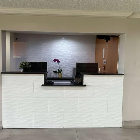 Baymont By Wyndham Orlando South-3