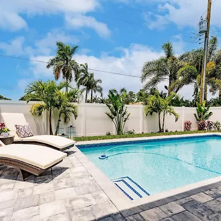 Luxury Naples 4Br W Pool Near Vanderbilt Beach-3