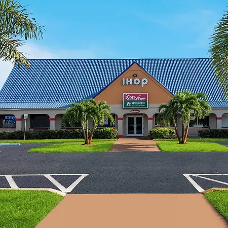 Hometowne Studios By Red Roof Vero Beach - I-95-2