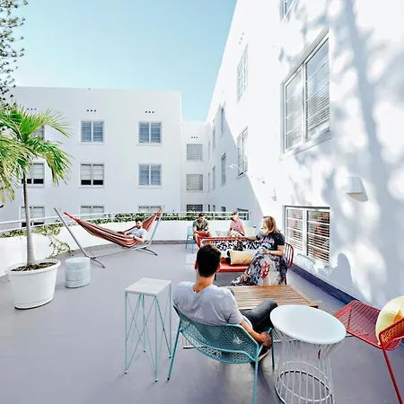 Viajero Miami (Adults Only)-2