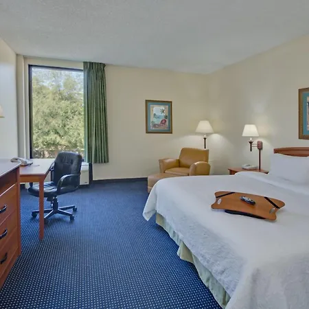 Hampton Inn Commercial Boulevard-Fort Lauderdale-2