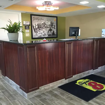 Super 8 By Wyndham Sarasota Near Siesta Key-3